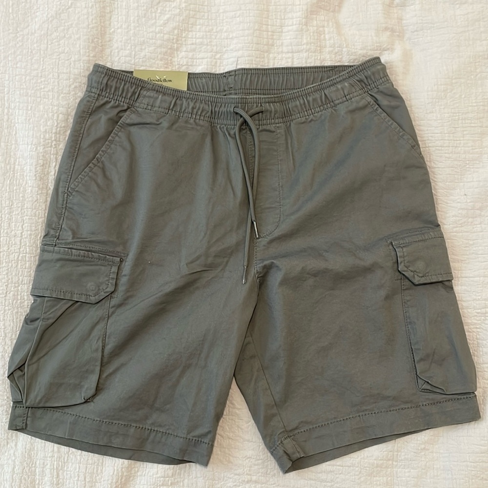 NWT Gray Cargo shorts